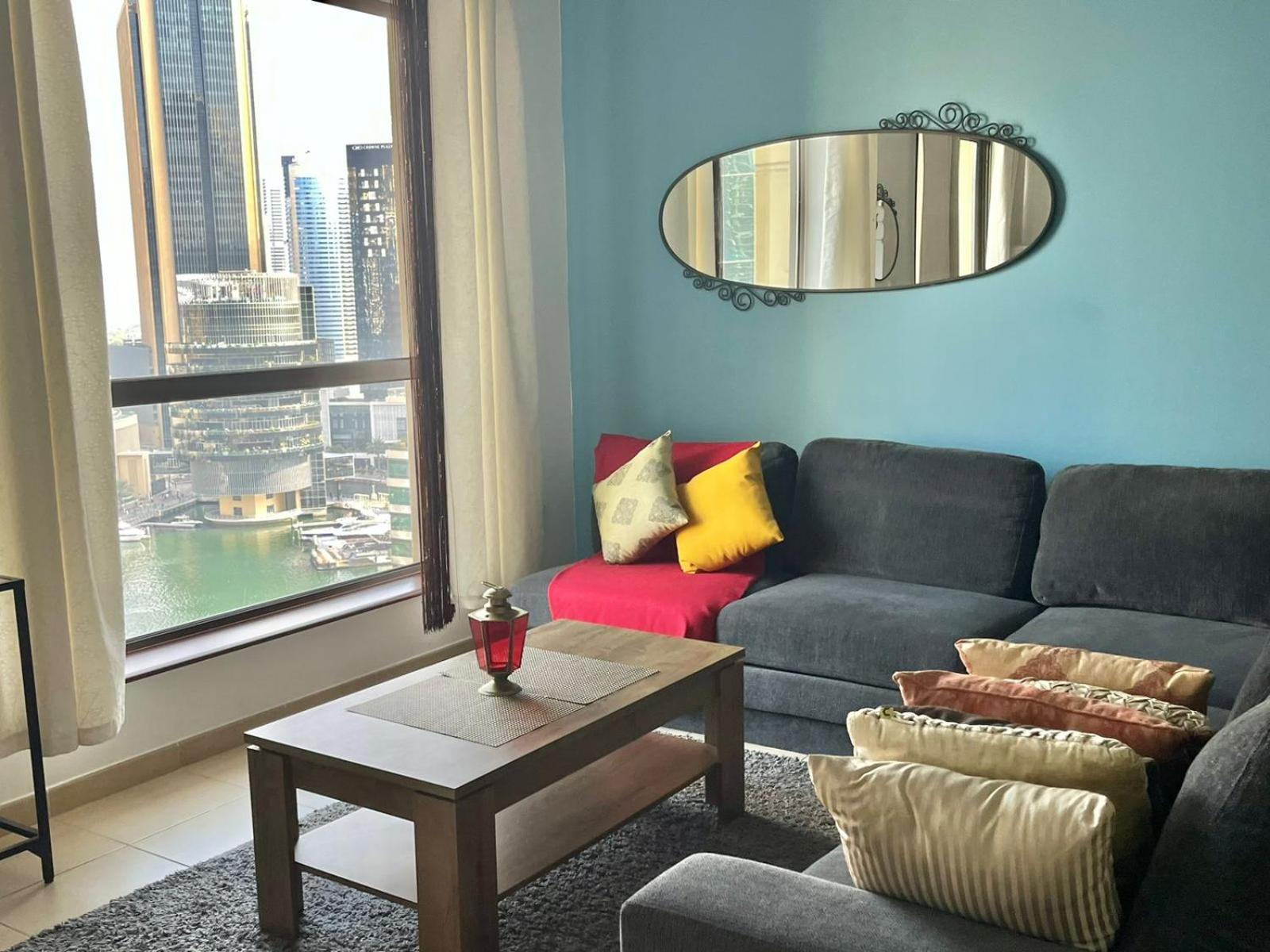 Amazing 1bdr In Jbr- Beach Access And Lake View Apartment Dubai
