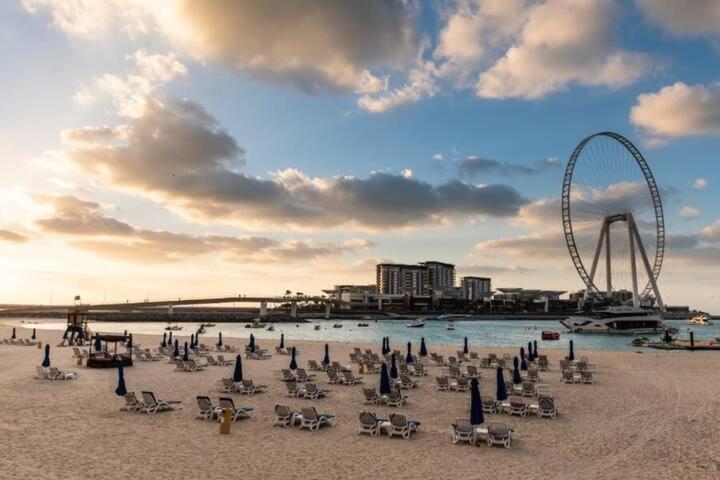 Amazing 1bdr In Jbr- Beach Access And Lake View Apartment Dubai