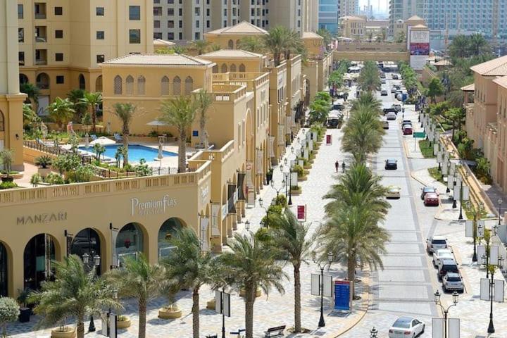 Amazing 1bdr In Jbr- Beach Access And Lake View Apartment Dubai
